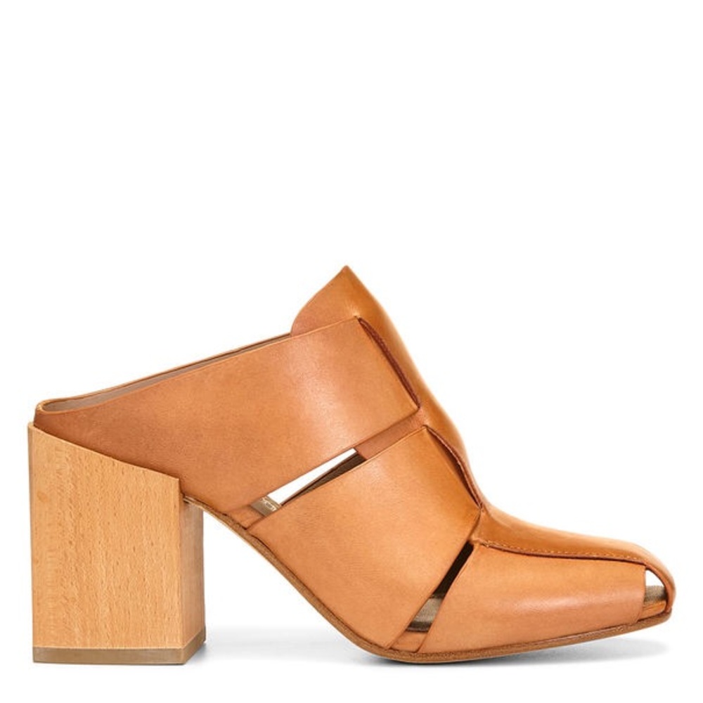 Donald Pliner Lilia vachetta leather mule